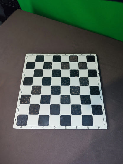 Scacchiera e set di pedine personalizzato