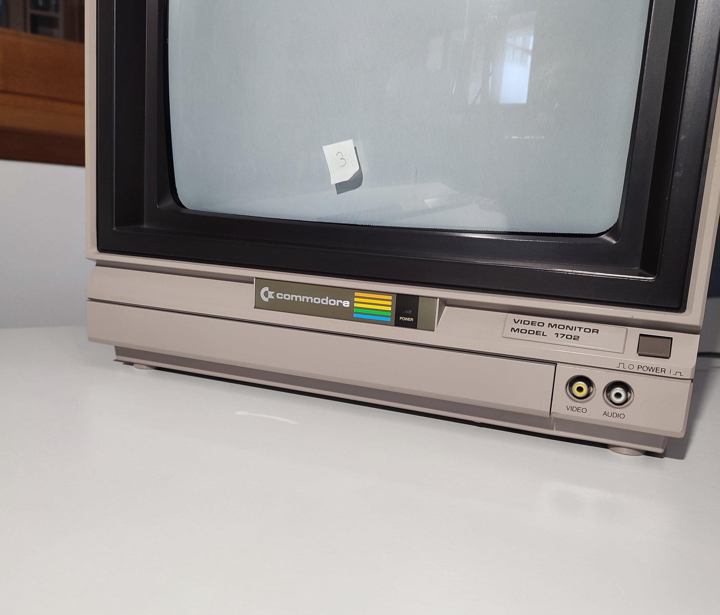 Coperchio anteriore per commodore monitor mod. 1701/1702 PAL.