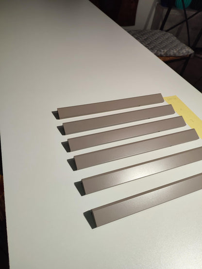 Coperchio anteriore per commodore monitor mod. 1701/1702 PAL.